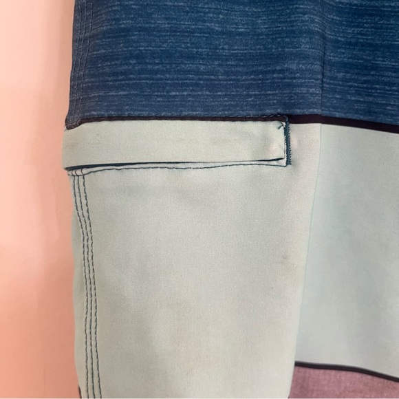 Quiksilver Board Shorts Mens Size 30 Blue Drawstring Summer Beach Casual Stretch - Picture 2 of 16